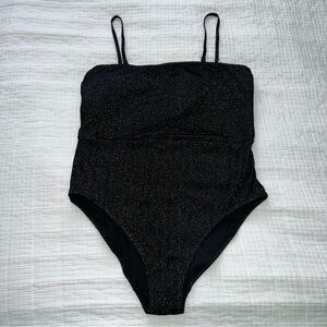 Old Navy Convertible Metallic Shine One-Piece Swimsuit
• Size XXL